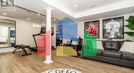 Residential - Single Family Home - Whitby, Canada - Canada