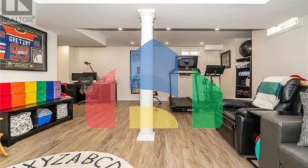 Residential - Single Family Home - Whitby, Canada - Canada