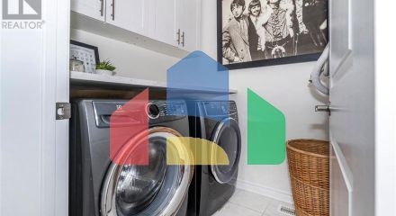 Residential - Single Family Home - Whitby, Canada - Canada