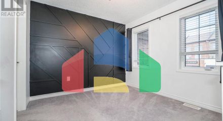 Residential - Single Family Home - Whitby, Canada - Canada