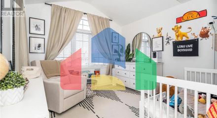 Residential - Single Family Home - Whitby, Canada - Canada