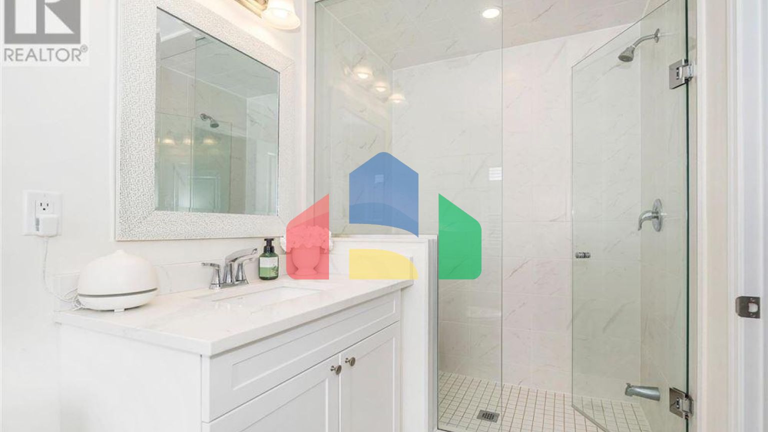 Residential - Single Family Home - Whitby, Canada - Canada