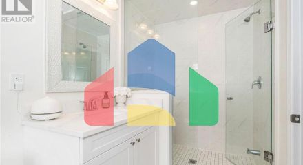 Residential - Single Family Home - Whitby, Canada - Canada