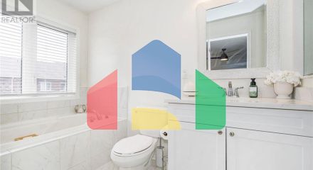 Residential - Single Family Home - Whitby, Canada - Canada