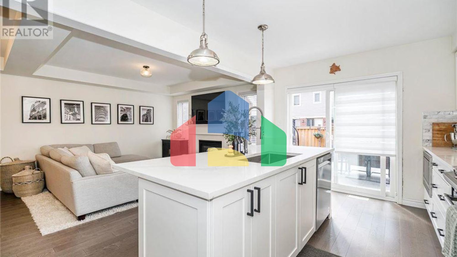 Residential - Single Family Home - Whitby, Canada - Canada