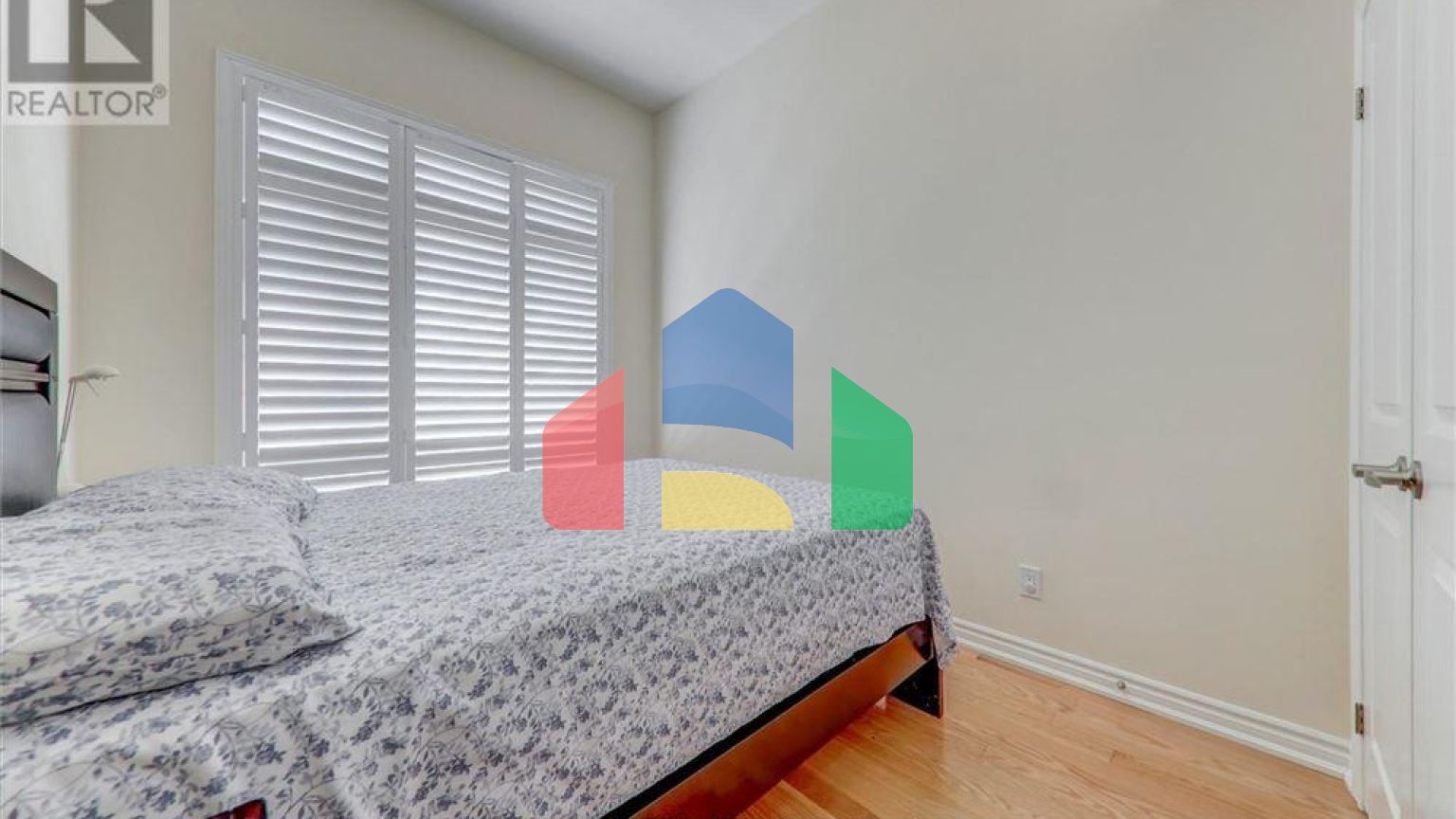 Residential - Single Family Home - Whitby, Canada - Canada