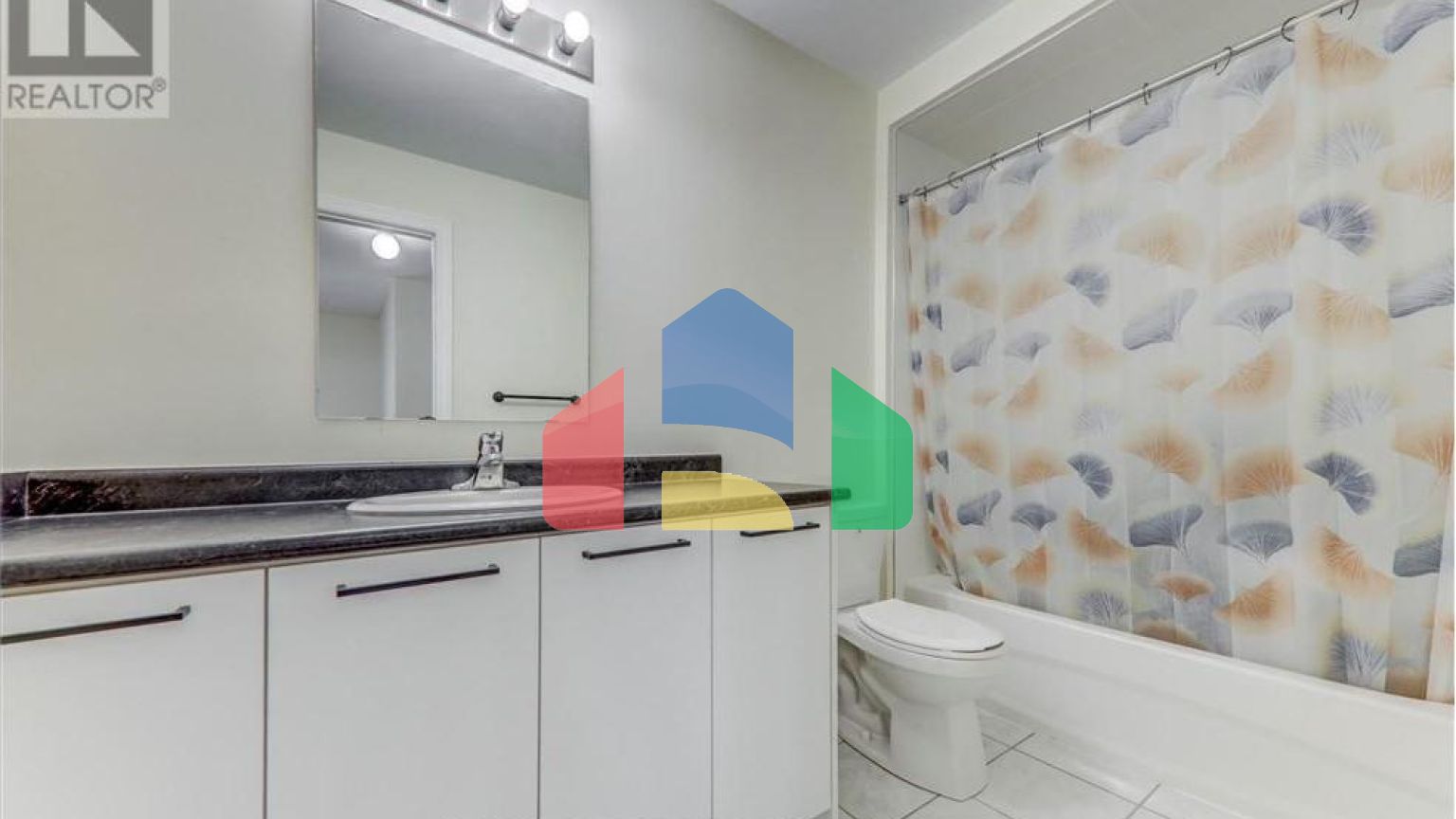 Residential - Single Family Home - Whitby, Canada - Canada