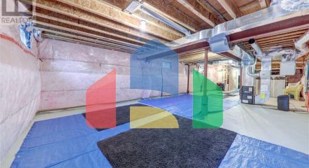 Residential - Single Family Home - Whitby, Canada - Canada