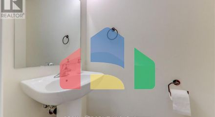 Residential - Single Family Home - Whitby, Canada - Canada