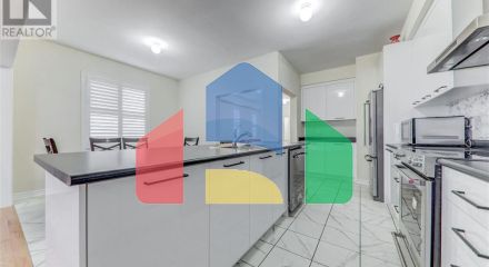 Residential - Single Family Home - Whitby, Canada - Canada