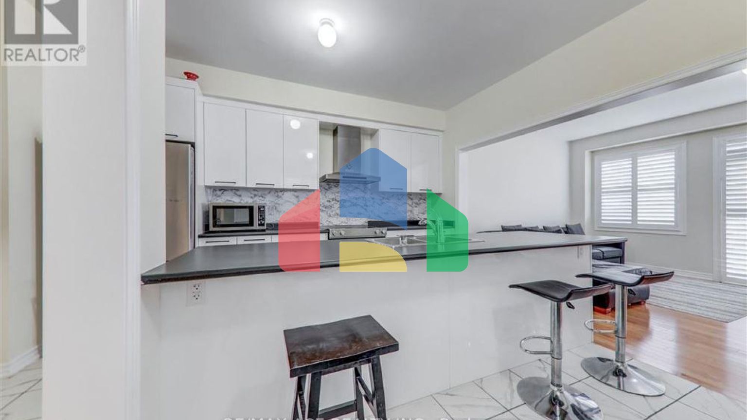 Residential - Single Family Home - Whitby, Canada - Canada