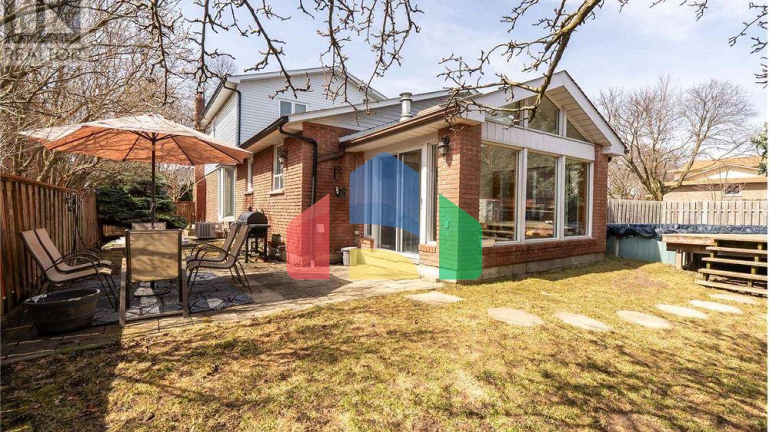 Residential - Single Family Home - Whitby, Canada - Canada