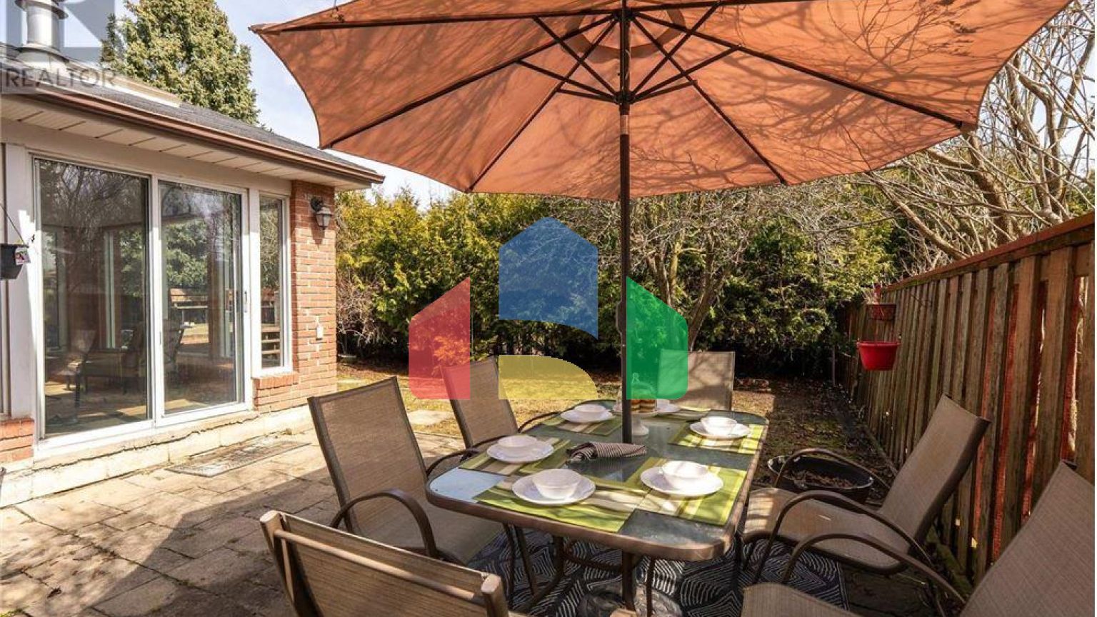 Residential - Single Family Home - Whitby, Canada - Canada