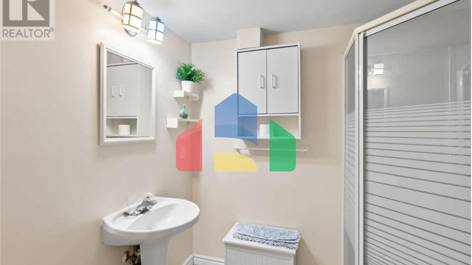 Residential - Single Family Home - Whitby, Canada - Canada