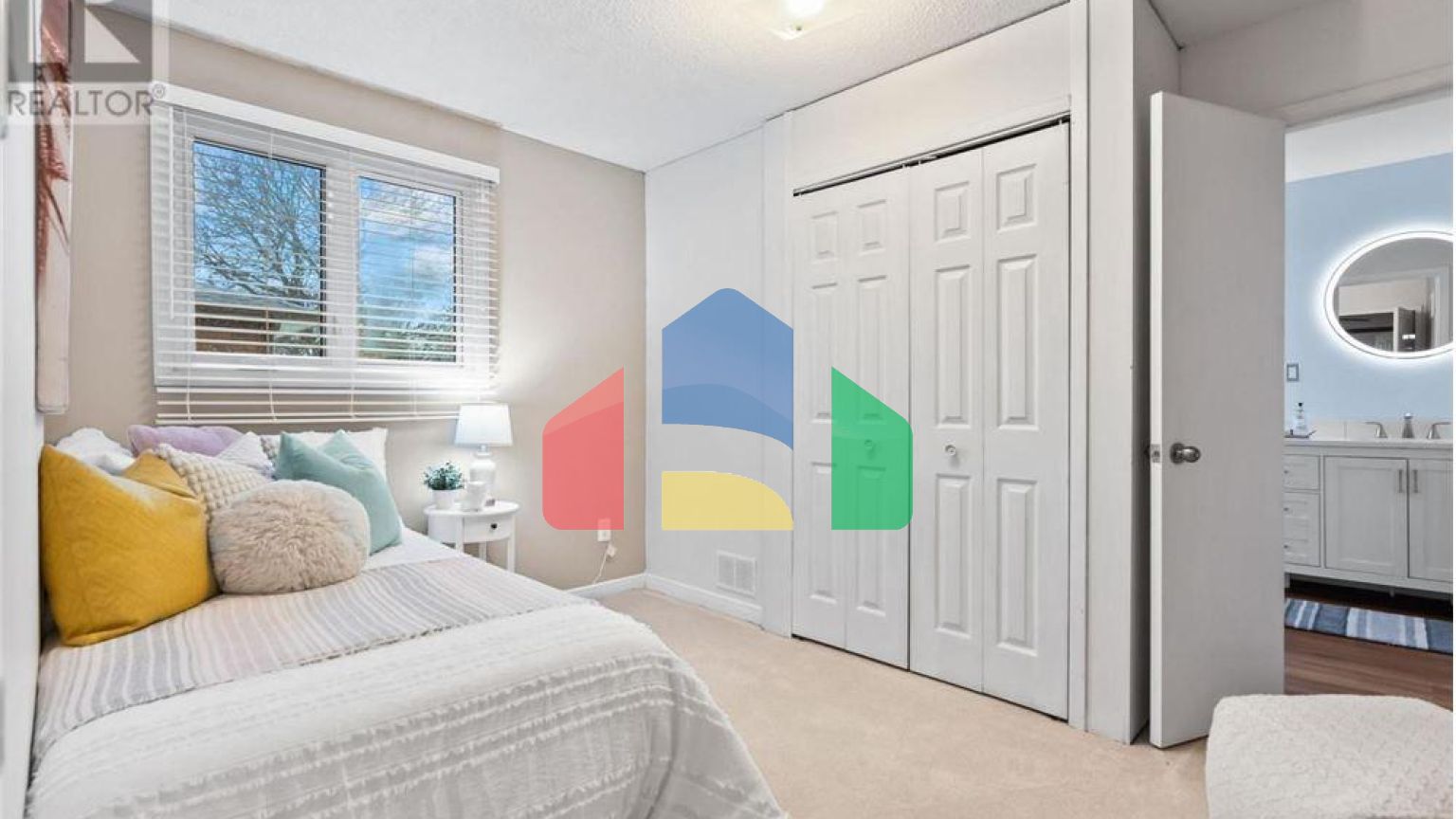 Residential - Single Family Home - Whitby, Canada - Canada