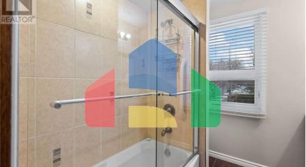 Residential - Single Family Home - Whitby, Canada - Canada