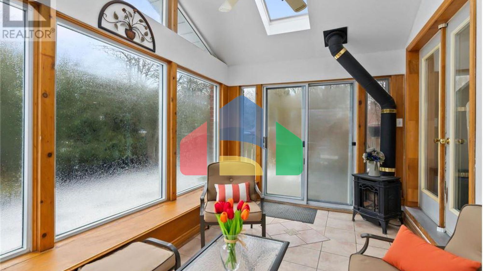 Residential - Single Family Home - Whitby, Canada - Canada