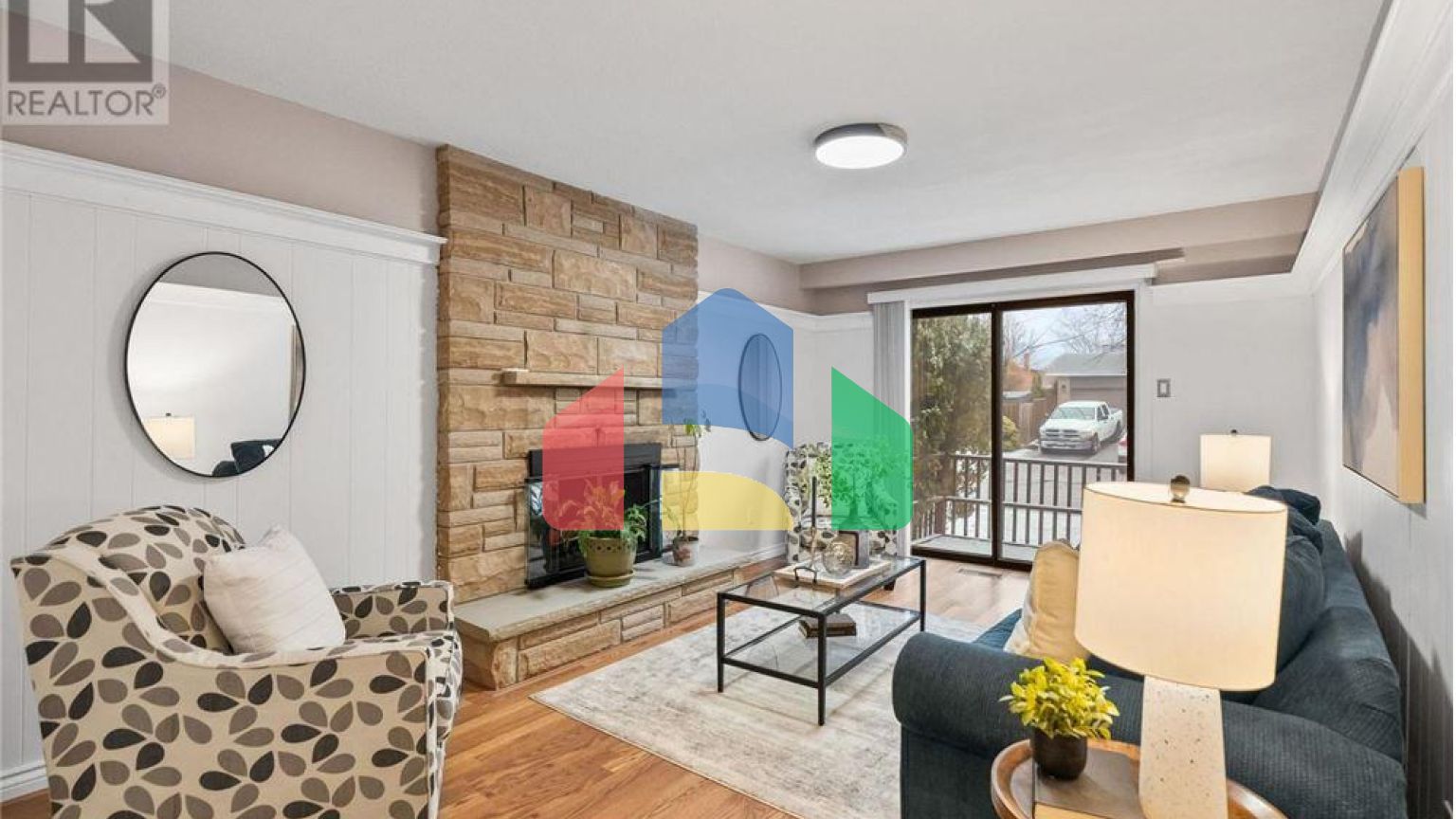 Residential - Single Family Home - Whitby, Canada - Canada