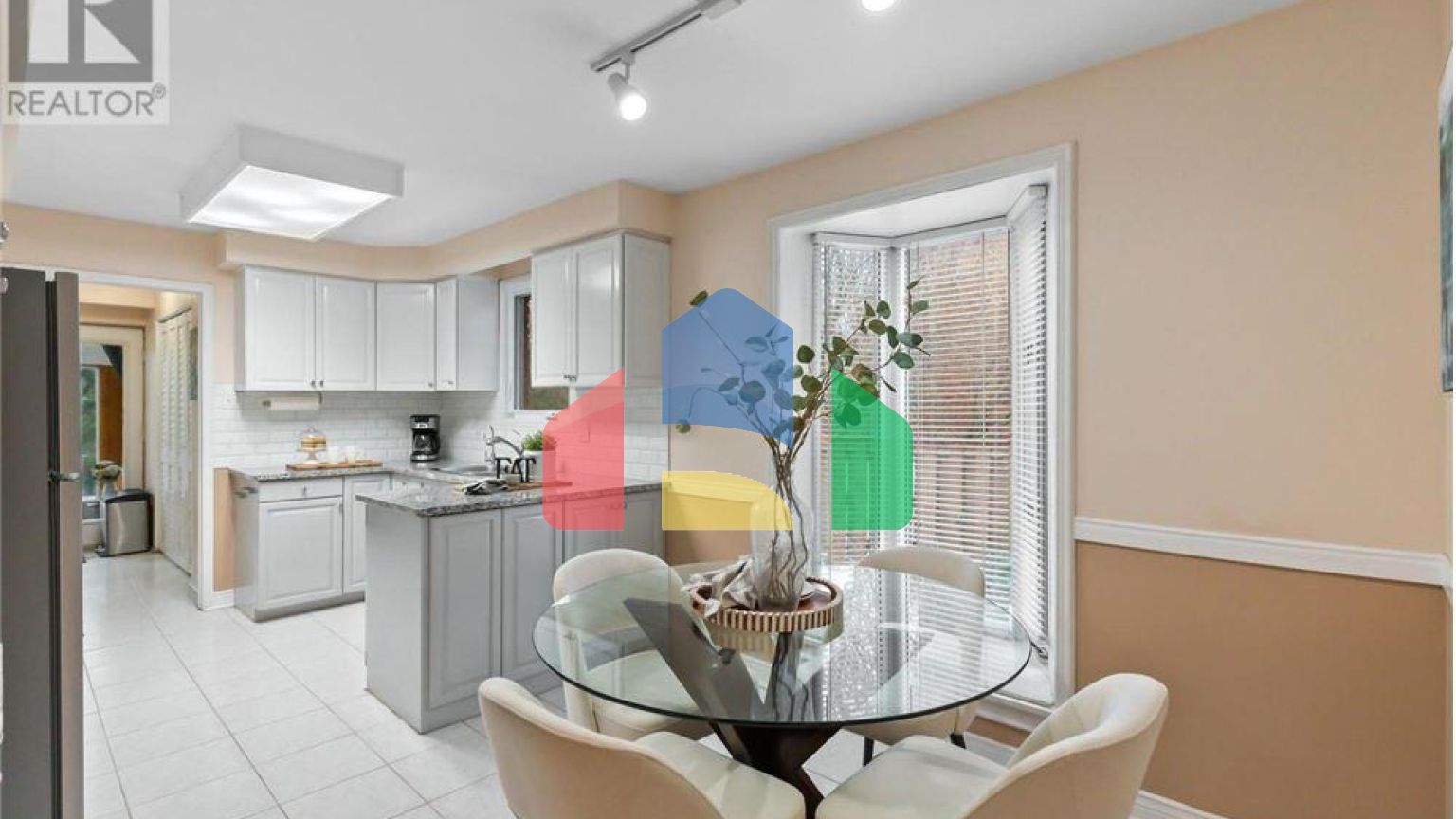 Residential - Single Family Home - Whitby, Canada - Canada