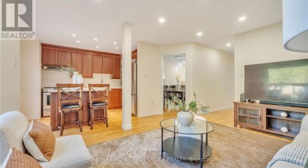 Residential - Single Family Home - Whitby, Canada - Canada