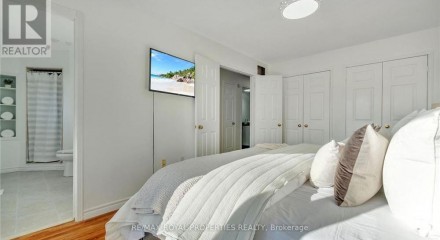 Residential - Single Family Home - Whitby, Canada - Canada