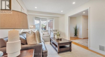 Residential - Single Family Home - Whitby, Canada - Canada