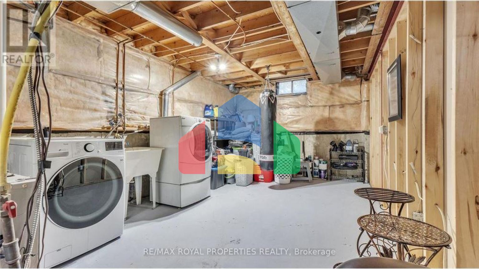 Residential - Single Family Home - Whitby, Canada - Canada