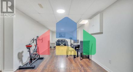 Residential - Single Family Home - Whitby, Canada - Canada