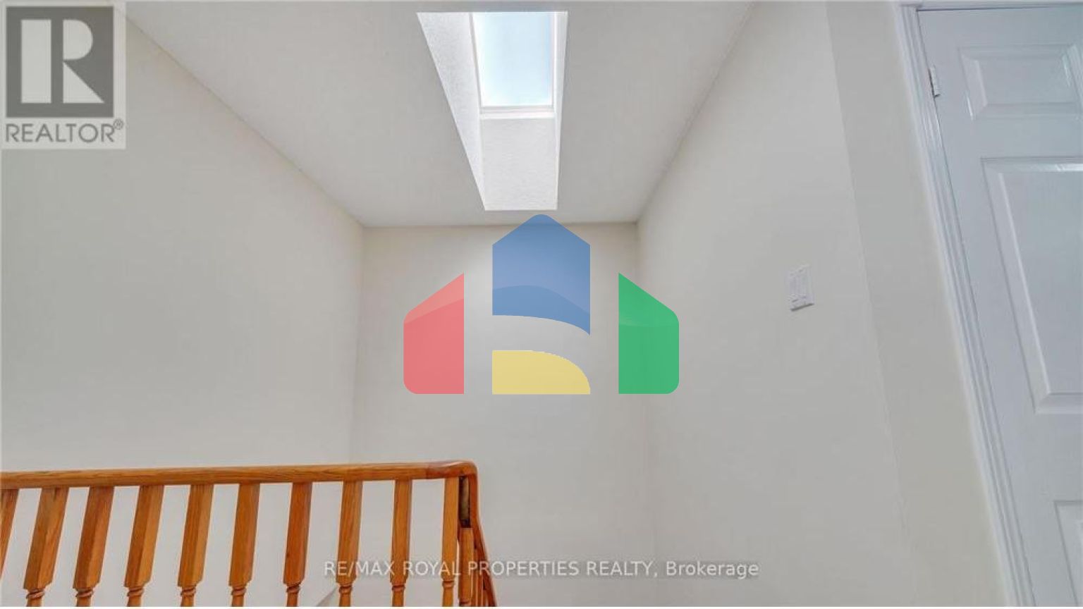 Residential - Single Family Home - Whitby, Canada - Canada