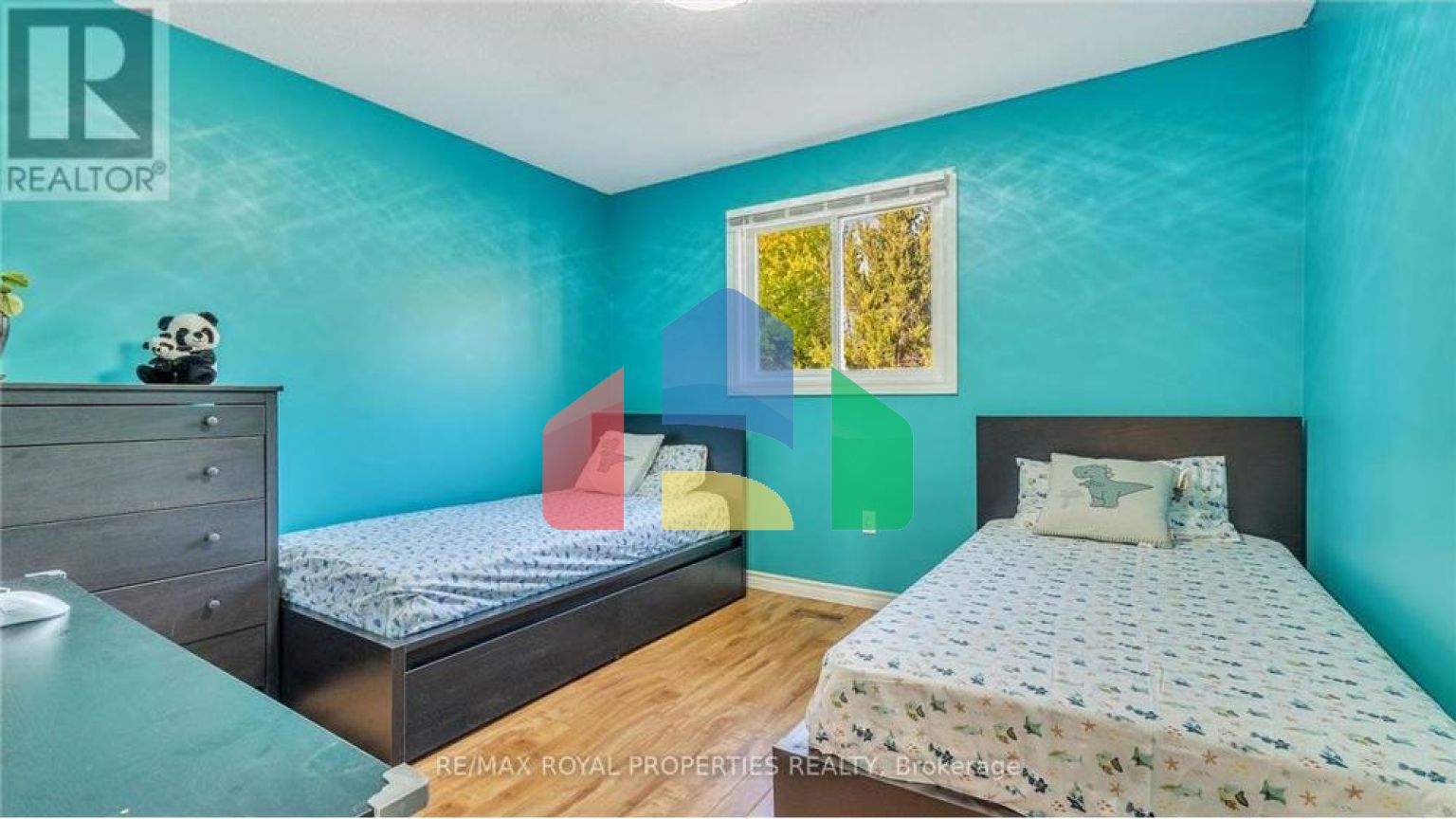 Residential - Single Family Home - Whitby, Canada - Canada