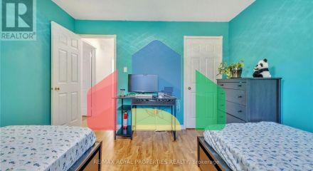 Residential - Single Family Home - Whitby, Canada - Canada