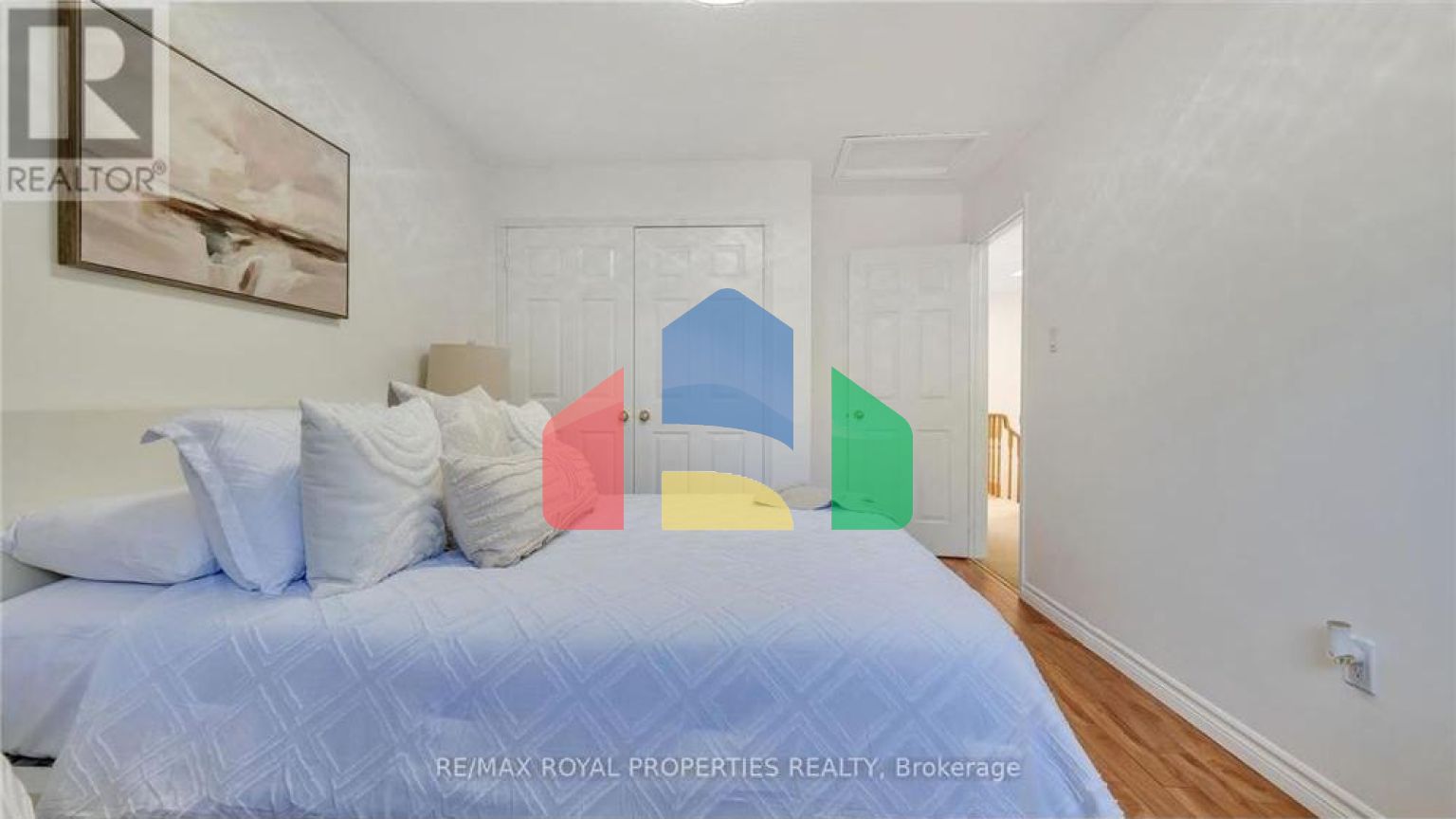 Residential - Single Family Home - Whitby, Canada - Canada