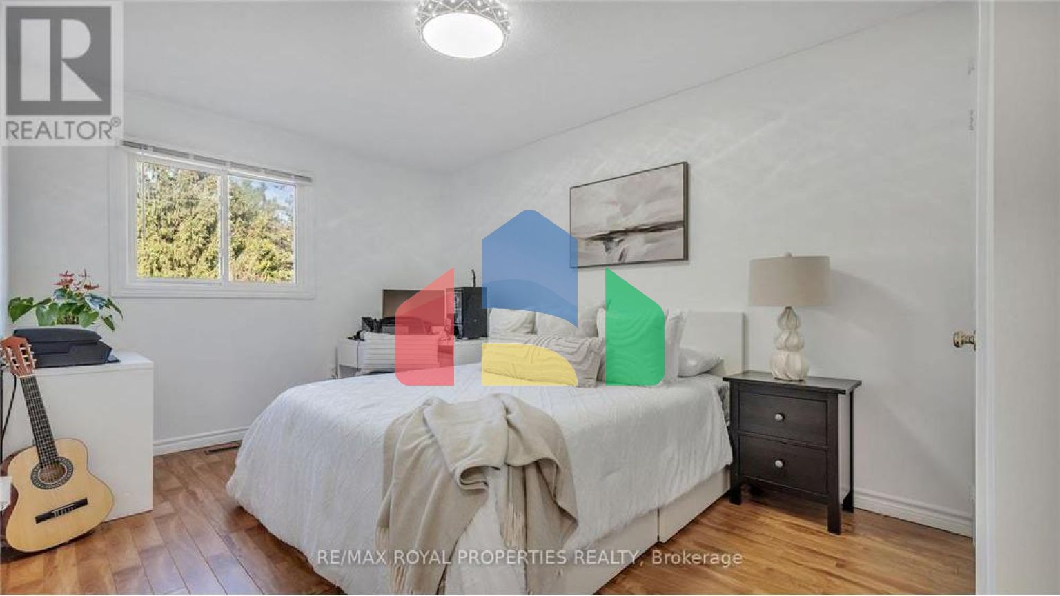 Residential - Single Family Home - Whitby, Canada - Canada