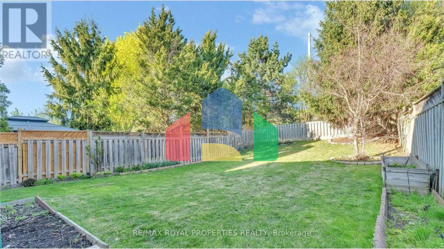 Residential - Single Family Home - Whitby, Canada - Canada