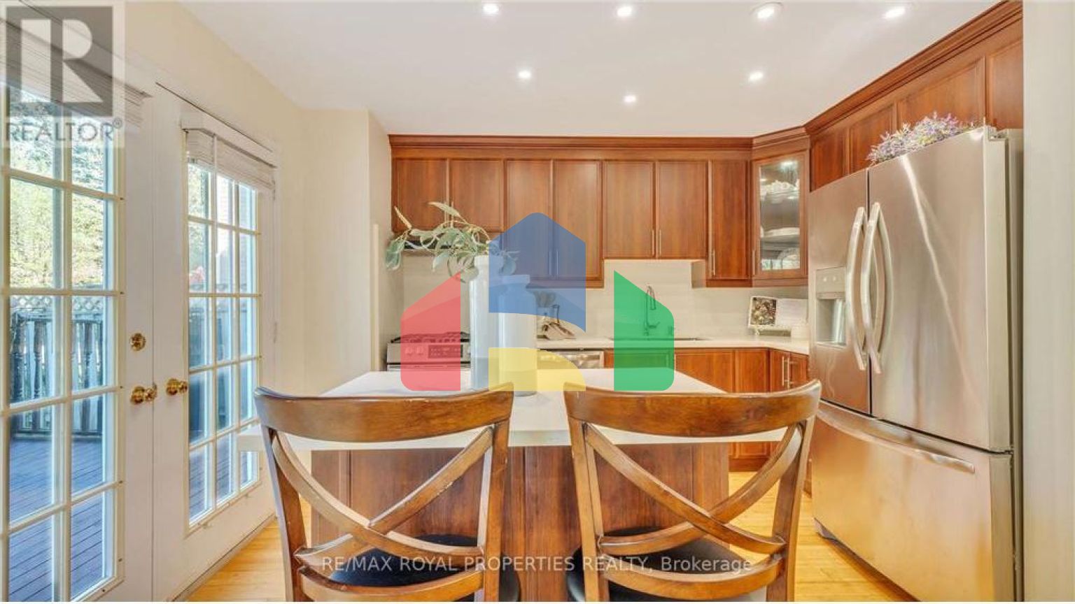 Residential - Single Family Home - Whitby, Canada - Canada