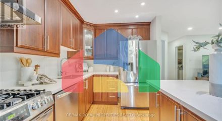 Residential - Single Family Home - Whitby, Canada - Canada