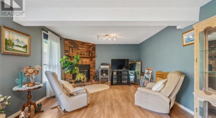 Residential - Single Family Home - Whitby, Canada - Canada