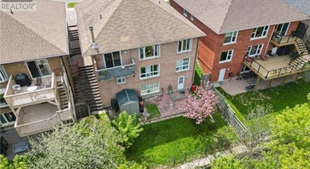 Residential - Single Family Home - Whitby, Canada - Canada
