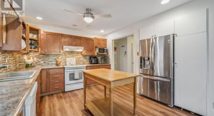 Residential - Single Family Home - Whitby, Canada - Canada