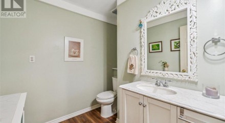 Residential - Single Family Home - Whitby, Canada - Canada