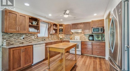 Residential - Single Family Home - Whitby, Canada - Canada