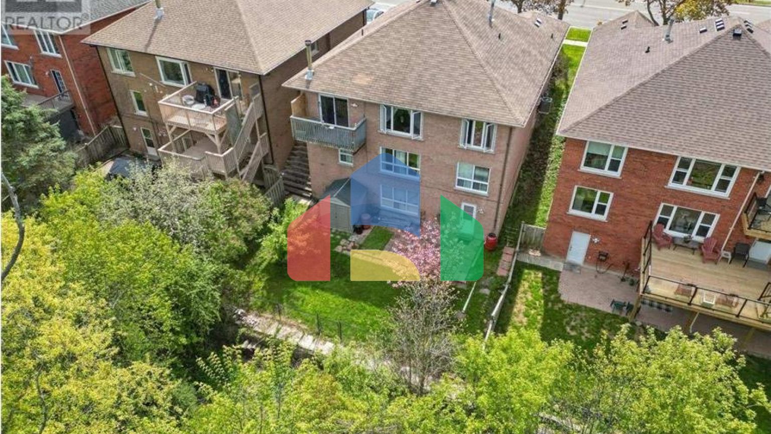 Residential - Single Family Home - Whitby, Canada - Canada