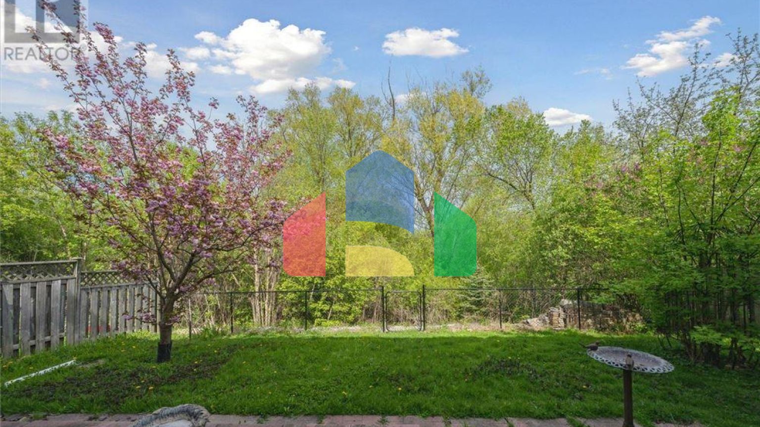 Residential - Single Family Home - Whitby, Canada - Canada