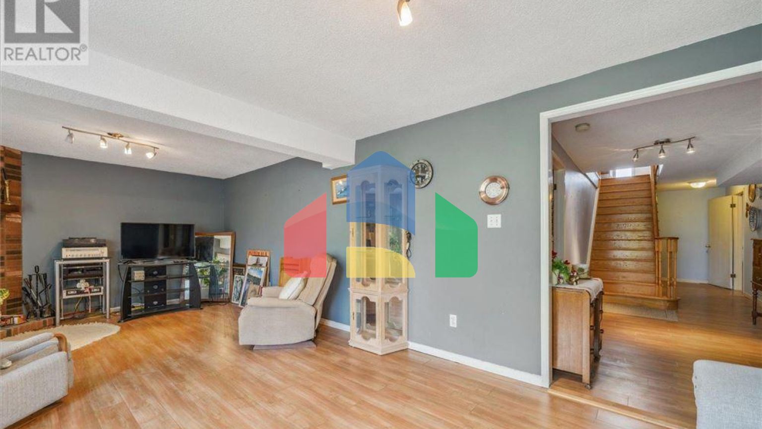 Residential - Single Family Home - Whitby, Canada - Canada