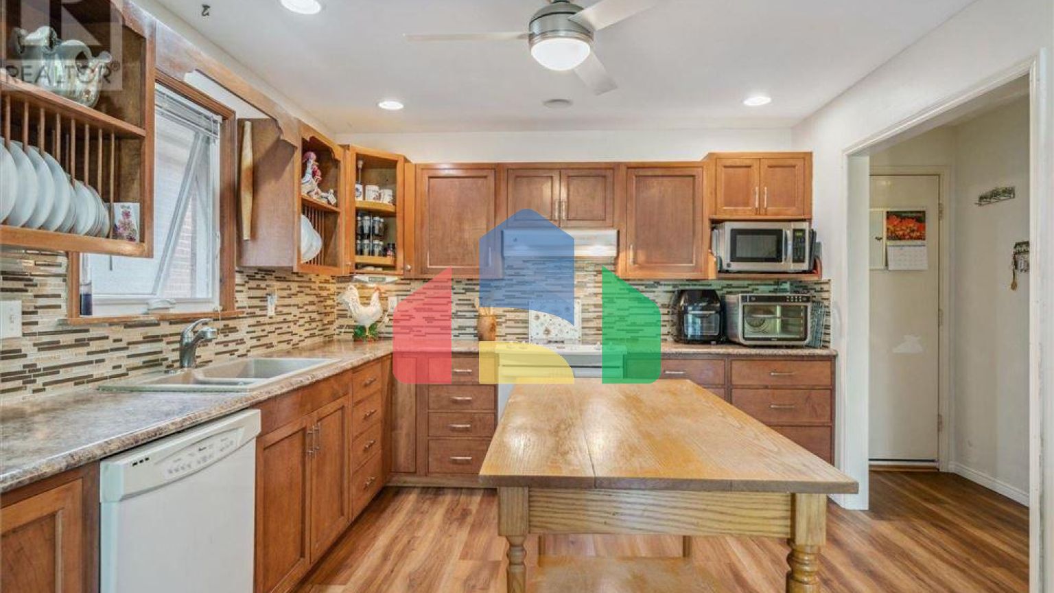 Residential - Single Family Home - Whitby, Canada - Canada