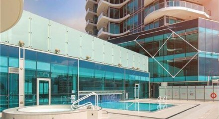 Residential - Condo/Apartment - White Rock, Canada - Canada