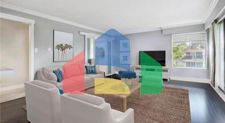 Residential - Condo/Apartment - White Rock, Canada - Canada