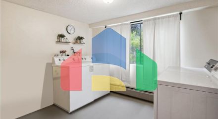 Residential - Condo/Apartment - White Rock, Canada - Canada