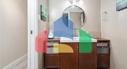 Residential - Condo/Apartment - White Rock, Canada - Canada