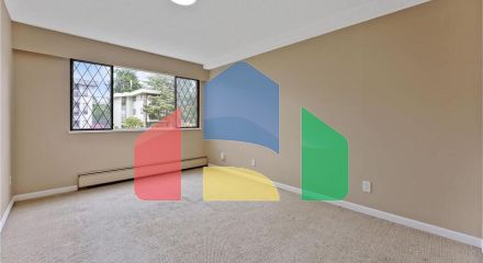 Residential - Condo/Apartment - White Rock, Canada - Canada